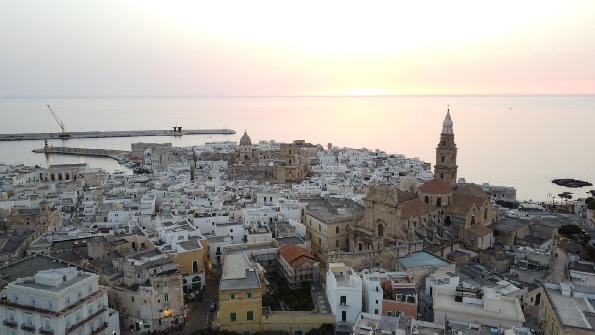 Archi Barbacana Monopoli Exteriér fotografie